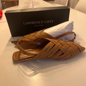 Leather Sandaler - aldrig använda, har lådan och allt! Riktig läder.
