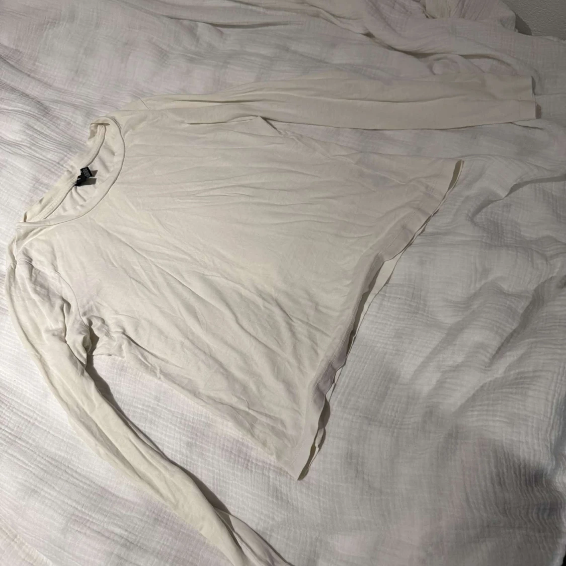 Vit långärmad tröja 