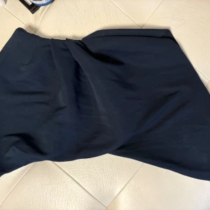 Topp - Tub topp feån zara i M men passsr mer en S eller Xs 