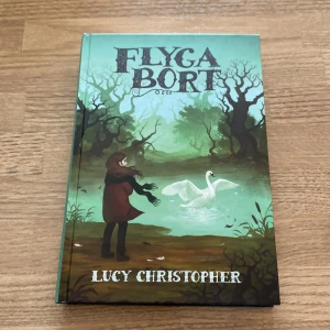 Flyga bort - En magisk och spännande berättelse om vänskap, familj och att hitta sig själv. Följ Isas möte med Harry och en vild svan vid en mystisk sjö. Perfekt för unga som gillar känslor, äventyr och magi.