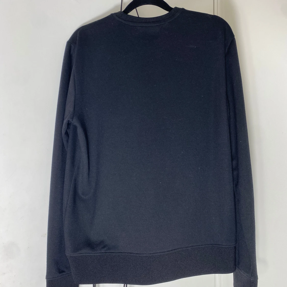 Svart sweatshirt från Armani Exchange - 1