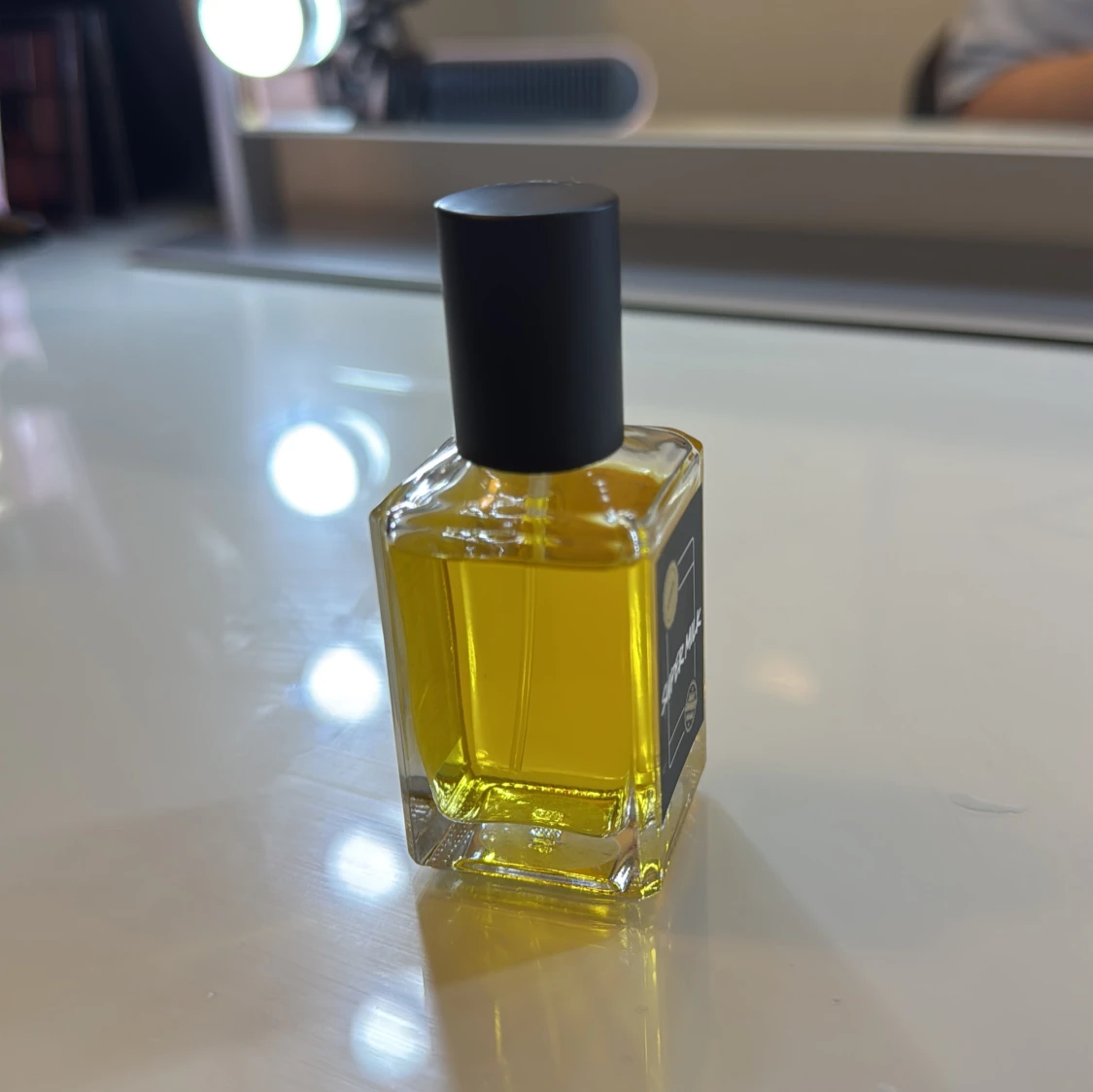 Super milk parfym från Lush - 1