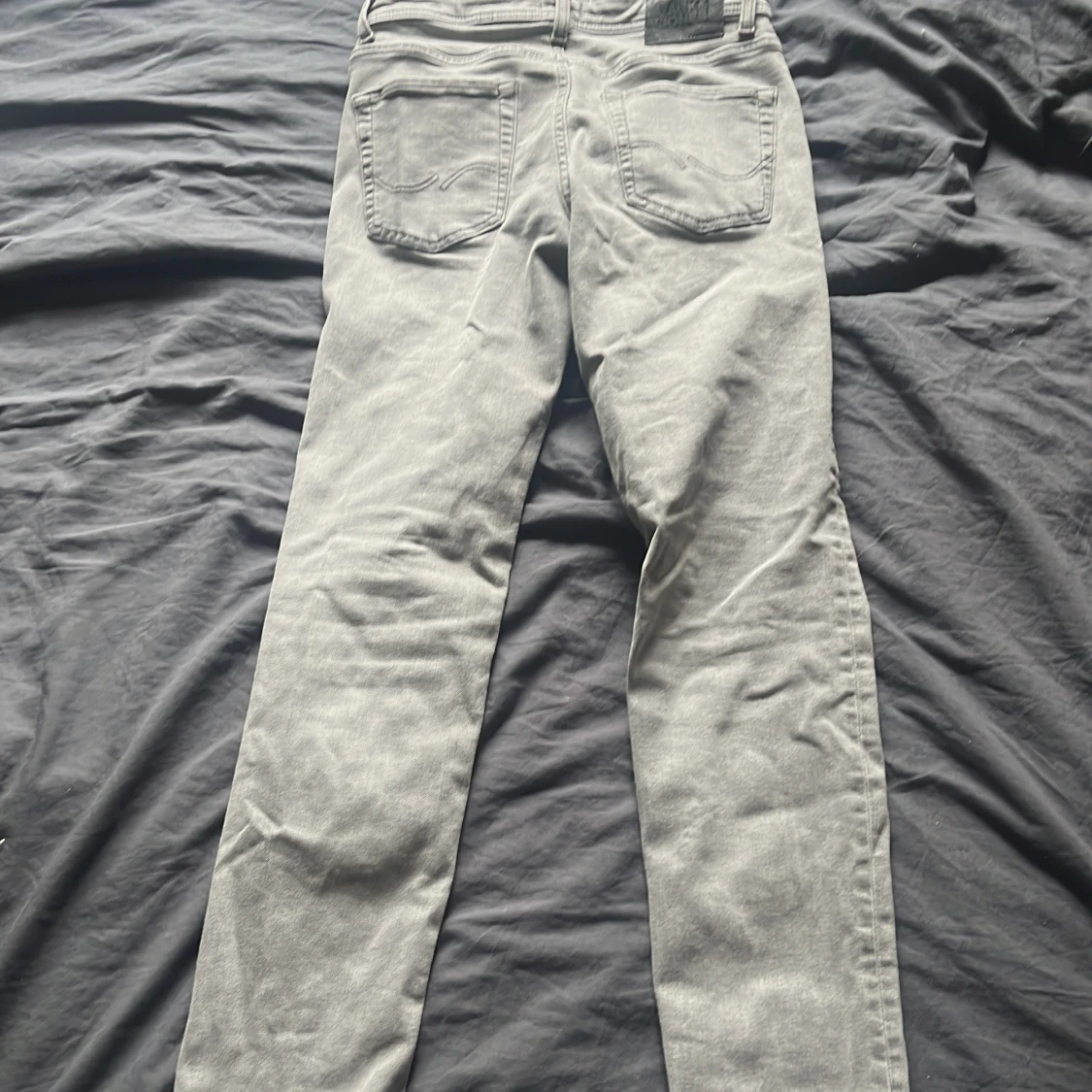 Grå skinny jeans från Jack & Jones - 1