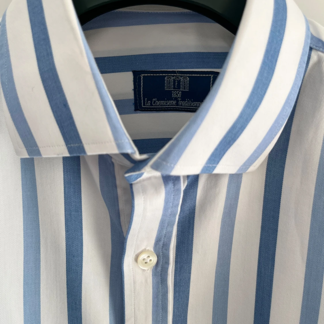 Blåvit randig skjorta La Chemiserie - 1