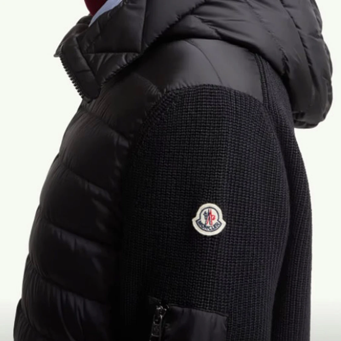Svart Moncler pufferjacka med stickade ärmar - 1