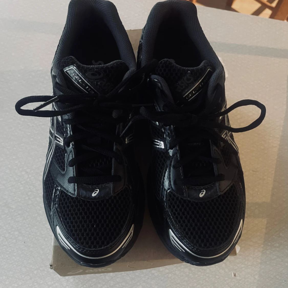 Asics gel 1130 svart silver y2k - 1