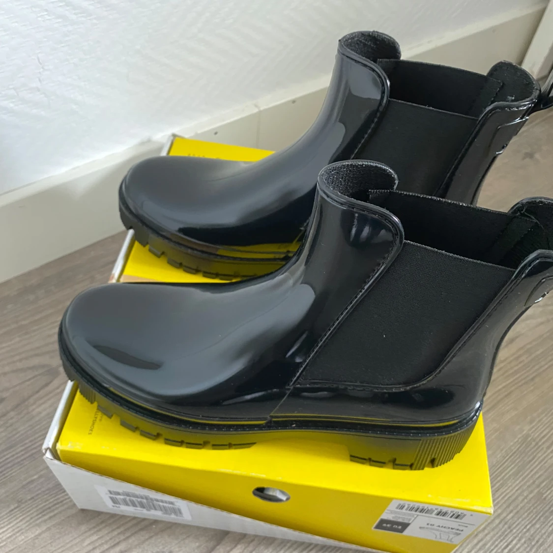 Svarta boots från Lemon Jelly