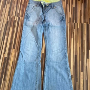 Lågmidjade jeans - Lågmidjade jeans