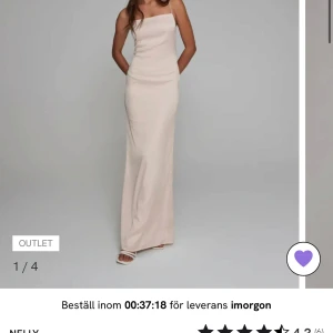 balklänning  - SÖKER denna klänningen nelly ❤️