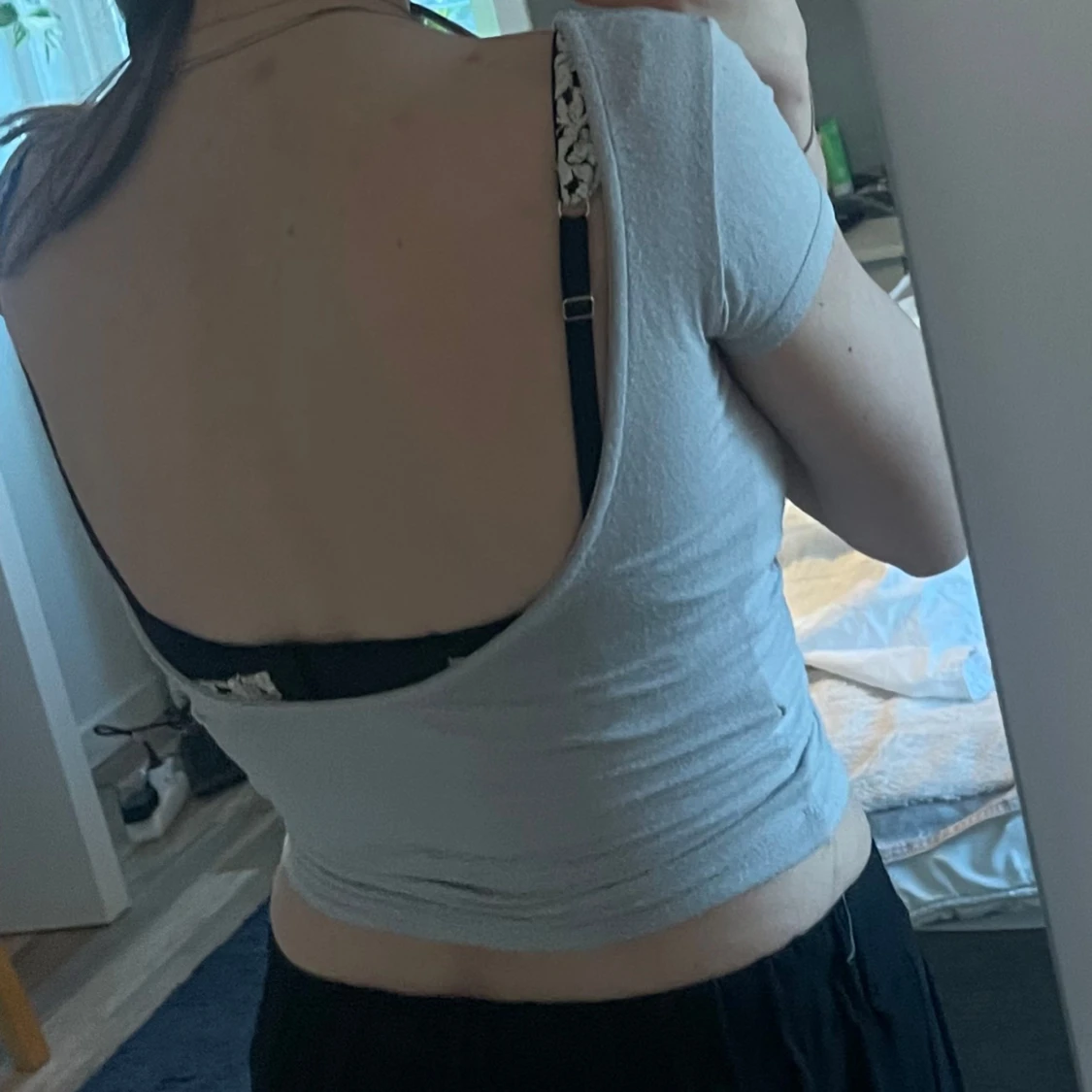 Grå croppad topp - 1