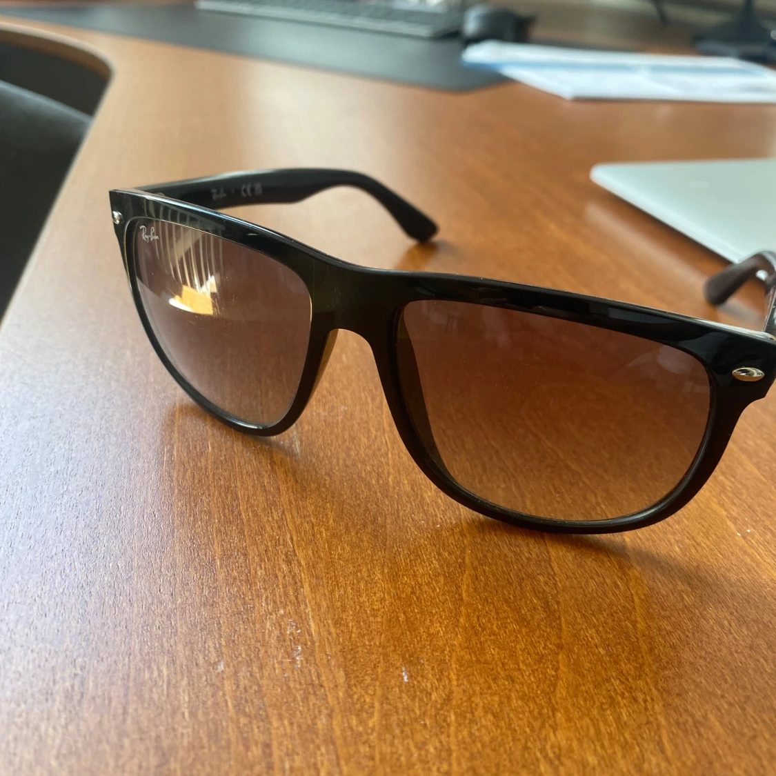 Svarta Ray-Ban boyfreind solglasögon - 3