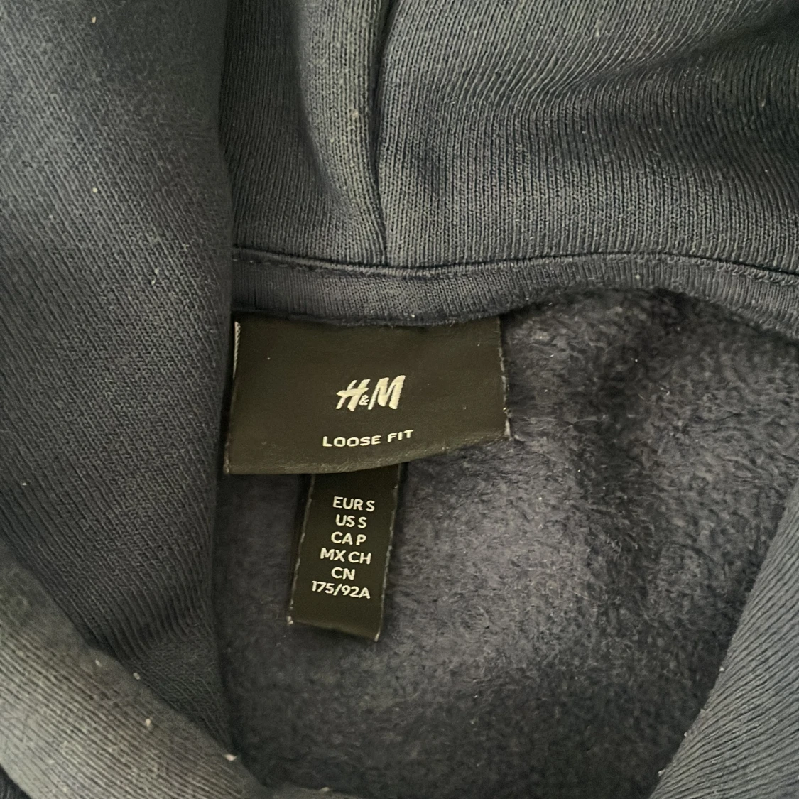 Mörkblå hoodie H&M Les Incompétents - 1