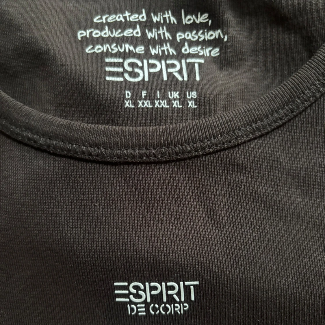 Mörkbrun t-shirt från Esprit, XL - 1