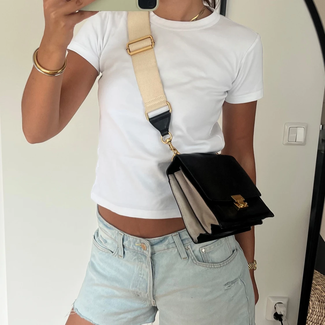 Svart axelväska från Rebecca Minkoff