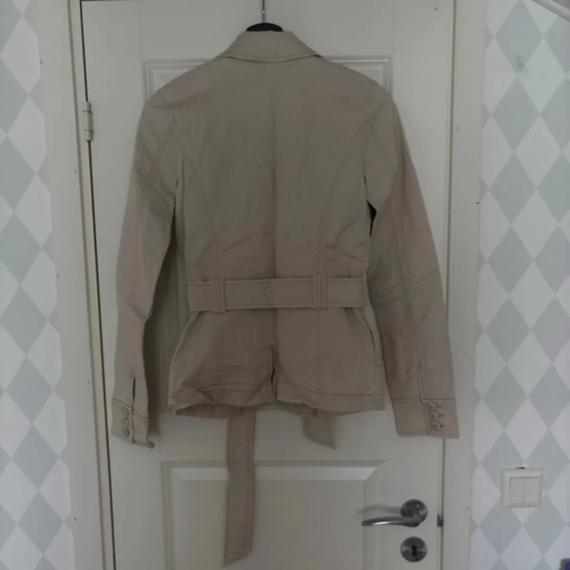 Amisu Trenchcoat  - 1