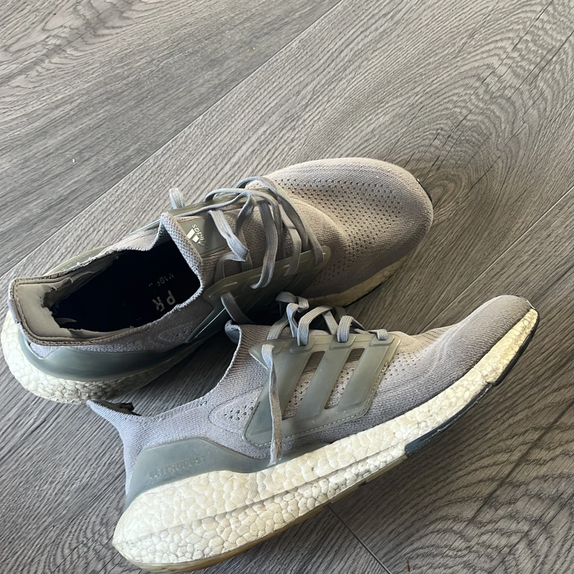 Grå Adidas Ultraboost sneakers - 4