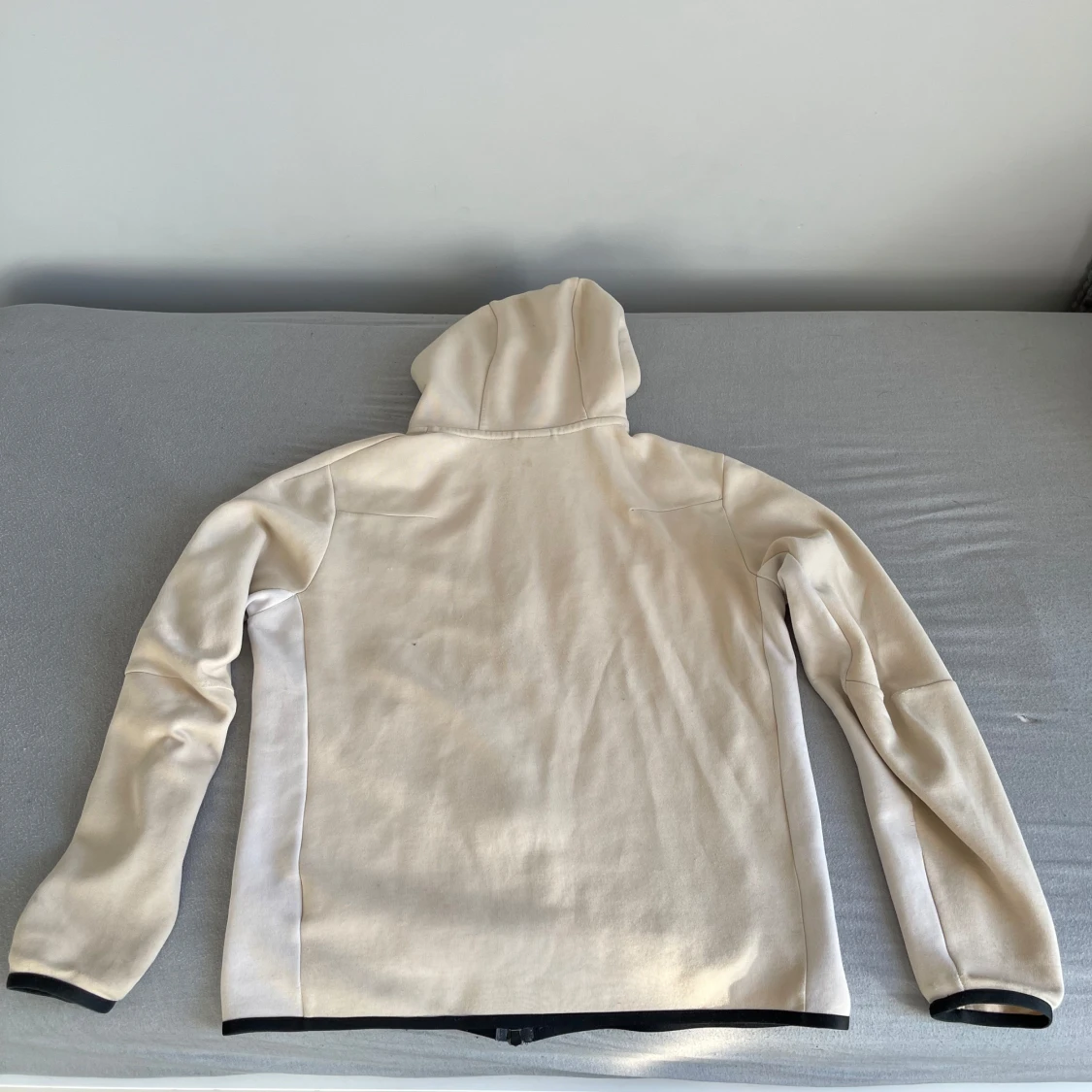 Beige Nike Tech Fleece  - 1