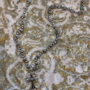 Chrome Hearts kedja - Oanvänd chrome kedja. Tror den är 65 cm lång 