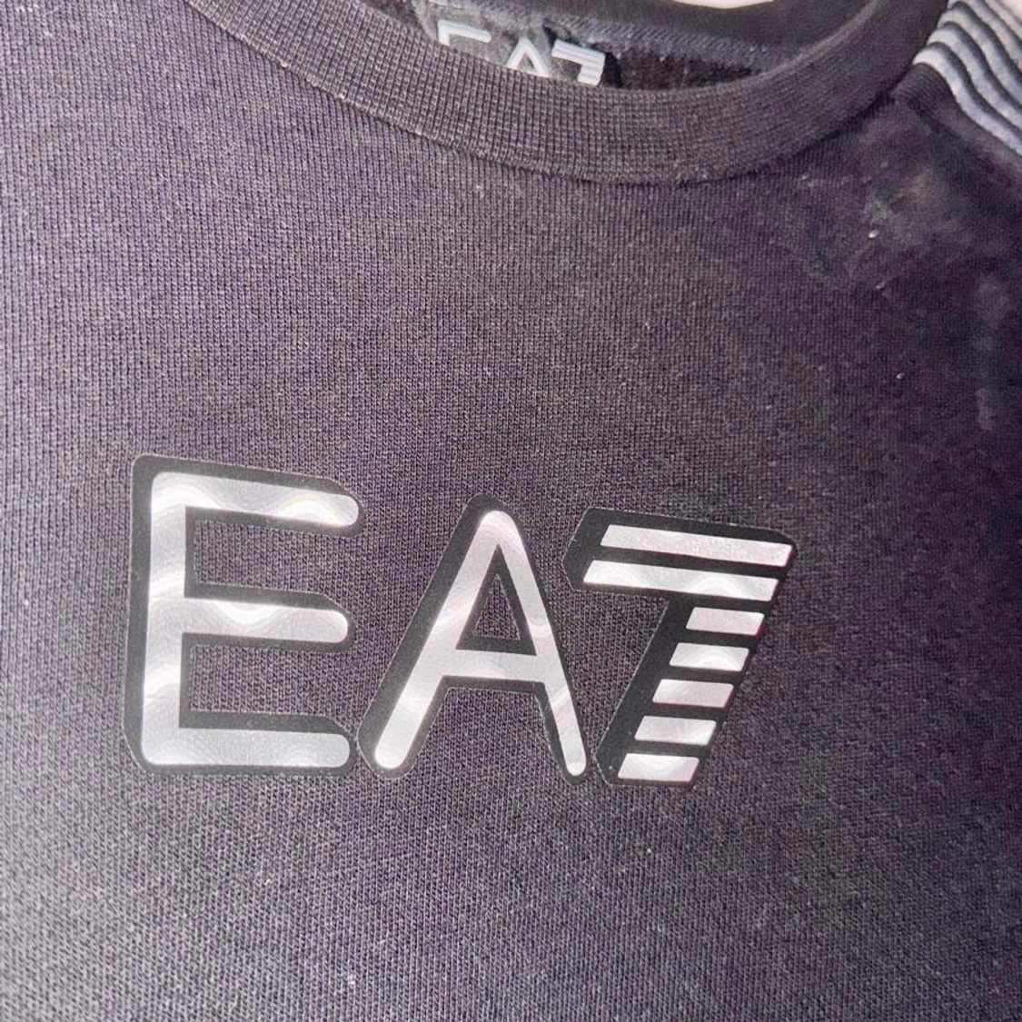 Svart EA7 sweatshirt med ränder - 1