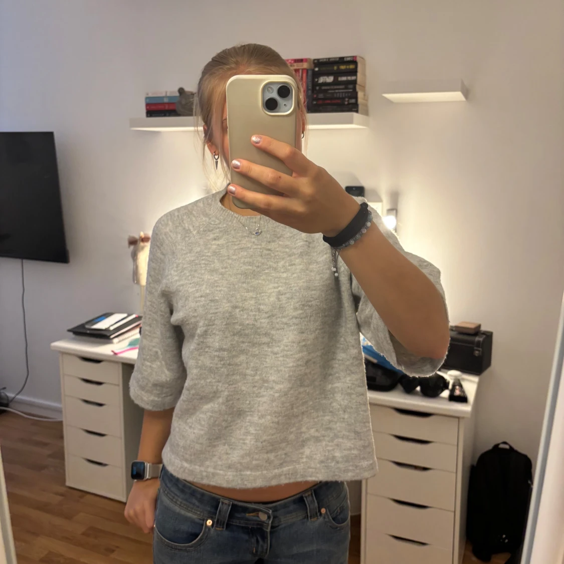 Grå stickad tröja från Pigalle XS köptes från ONLY
