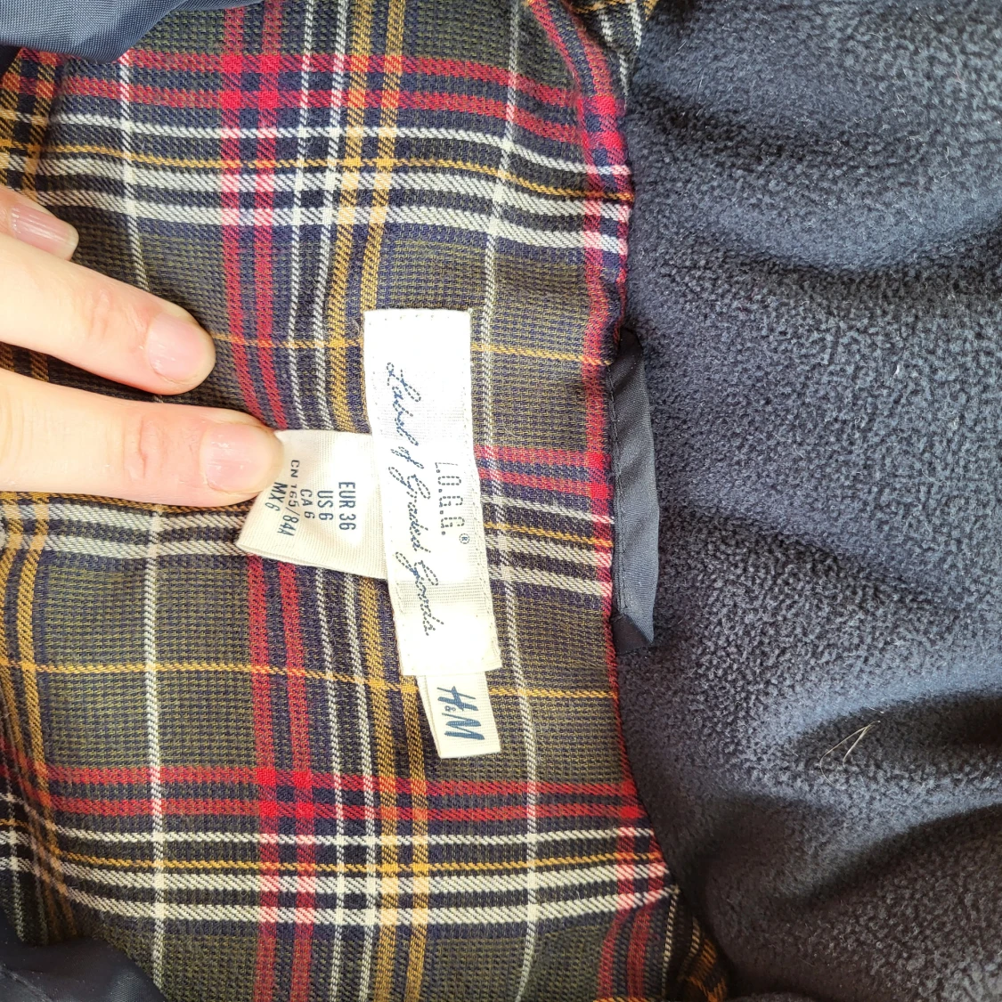 Quiltad blå dunväst från H&M - 2