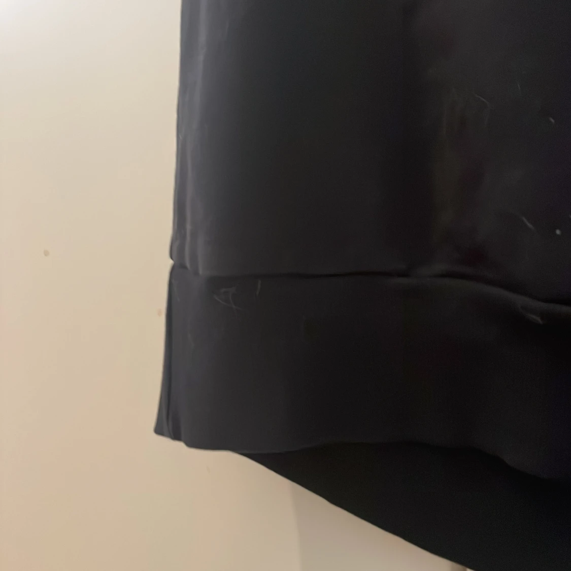 Svart kjol med knappar House of Lola XS - 1