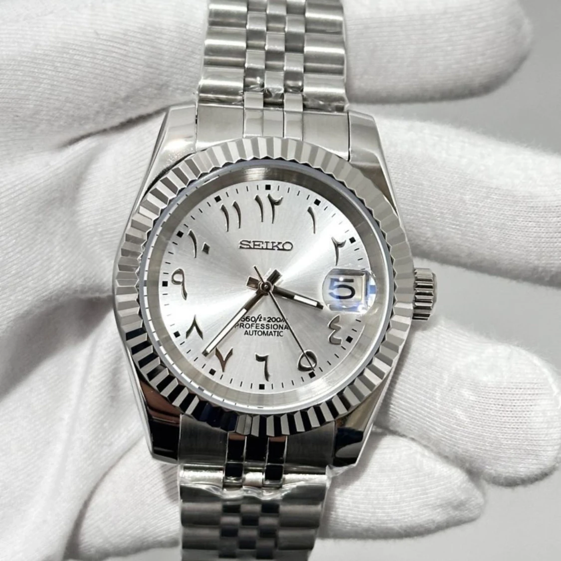 Seiko automatisk klocka i silver