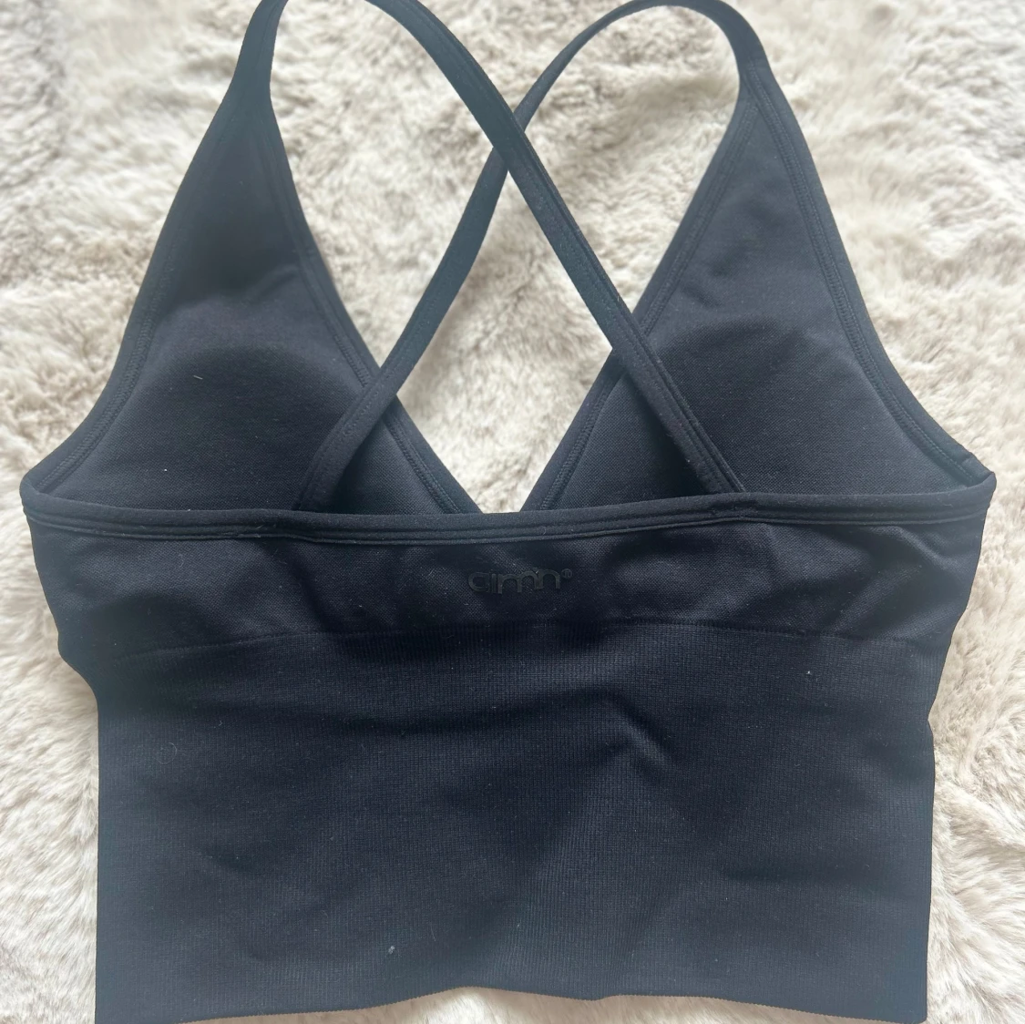 Svart croppad linnetopp Aim'n - 3