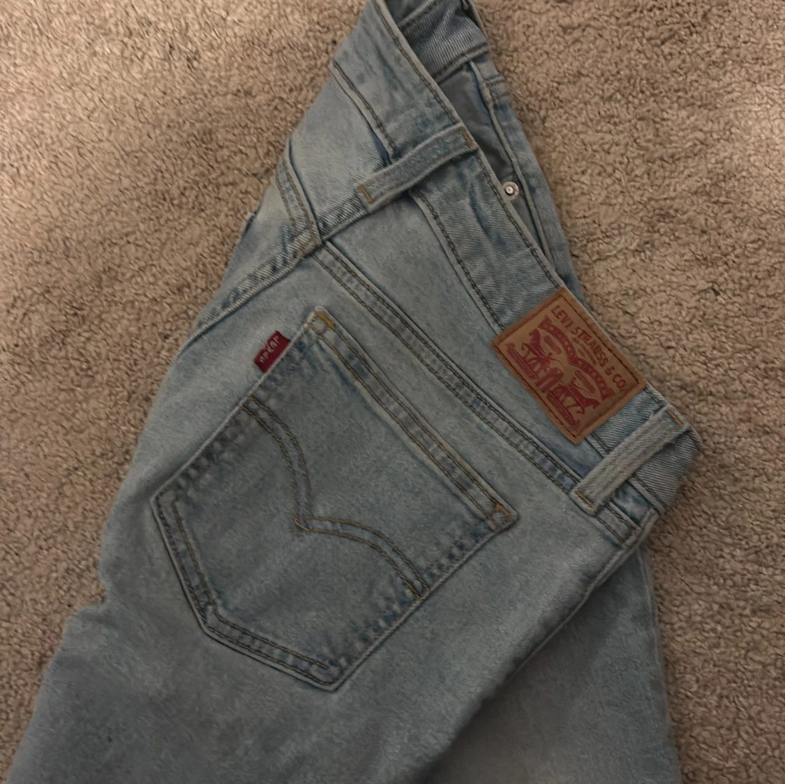 Levis lågmidajde jeans - 2