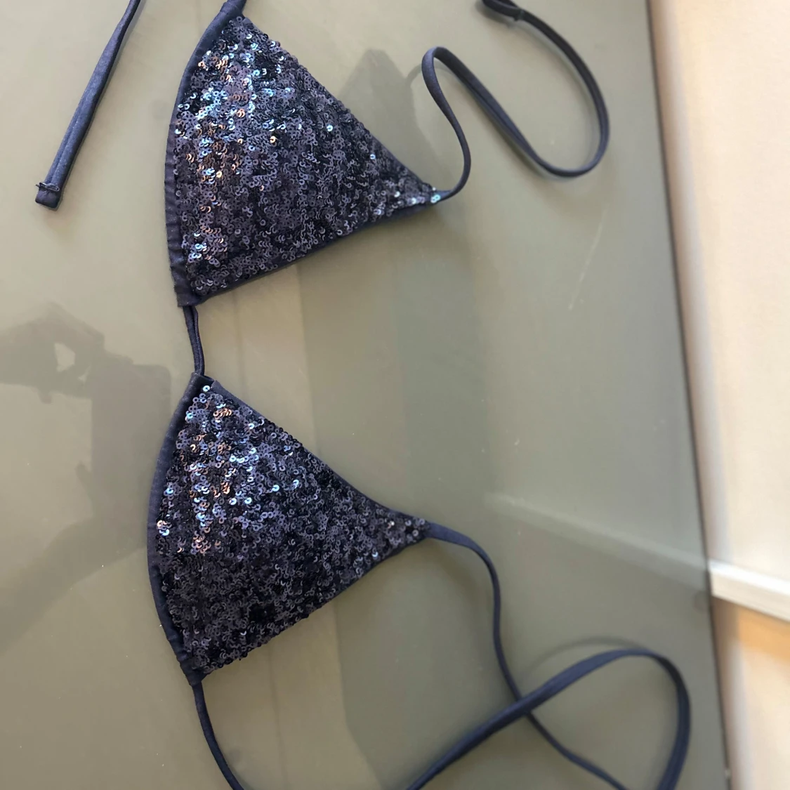 OANVÄND Glittrig bikini, Calzedonia - 2