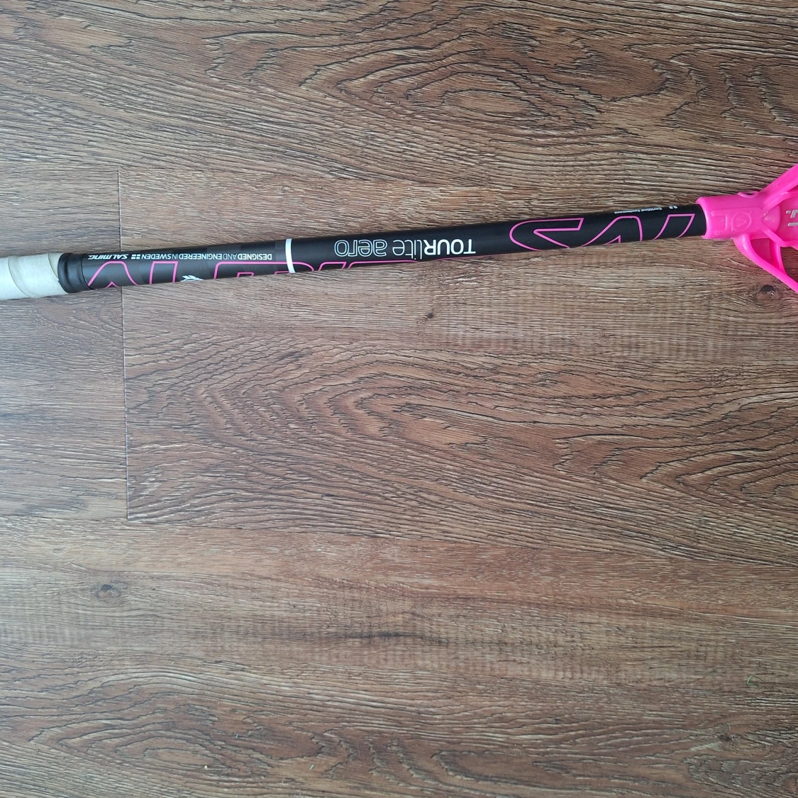 Salming Tourlite Aero 96cm F27 Right Innebandyklubba - 2