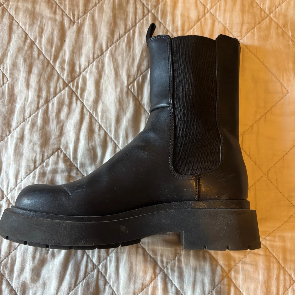 Svarta chelsea boots från H&M - 4