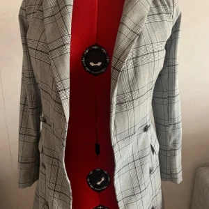 Gorgeous Blazer  - Size Sa. Never used.