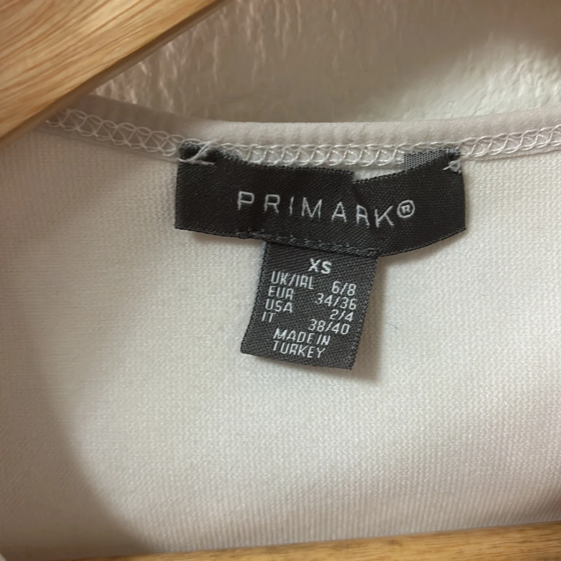 Vit långärmad bodysuit från Primark - 2