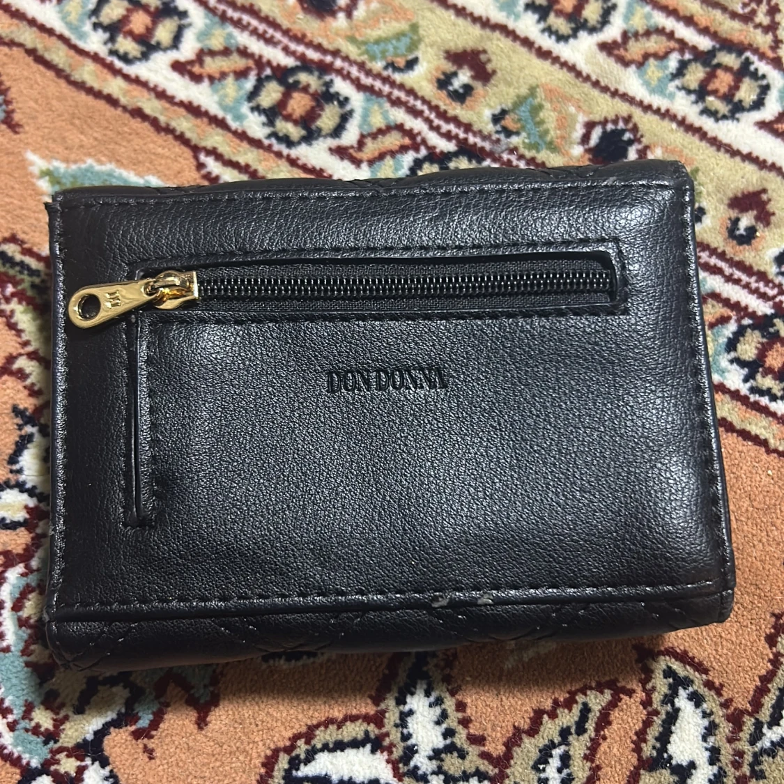 Svart plånbok från Don Donna