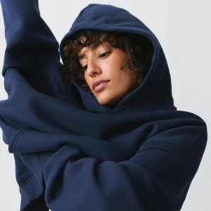 Gina hoodie navy  - Bra skick 