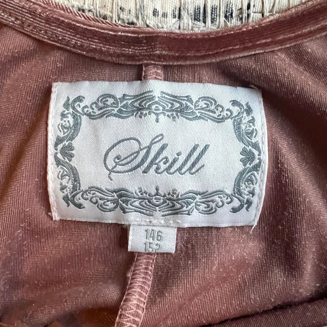 Rosa sammetstopp från Skill - 2