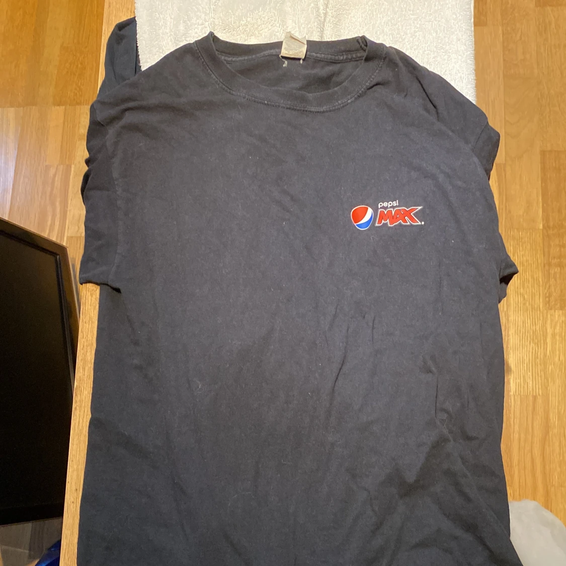 Svart t-shirt med Pepsi Max-logga