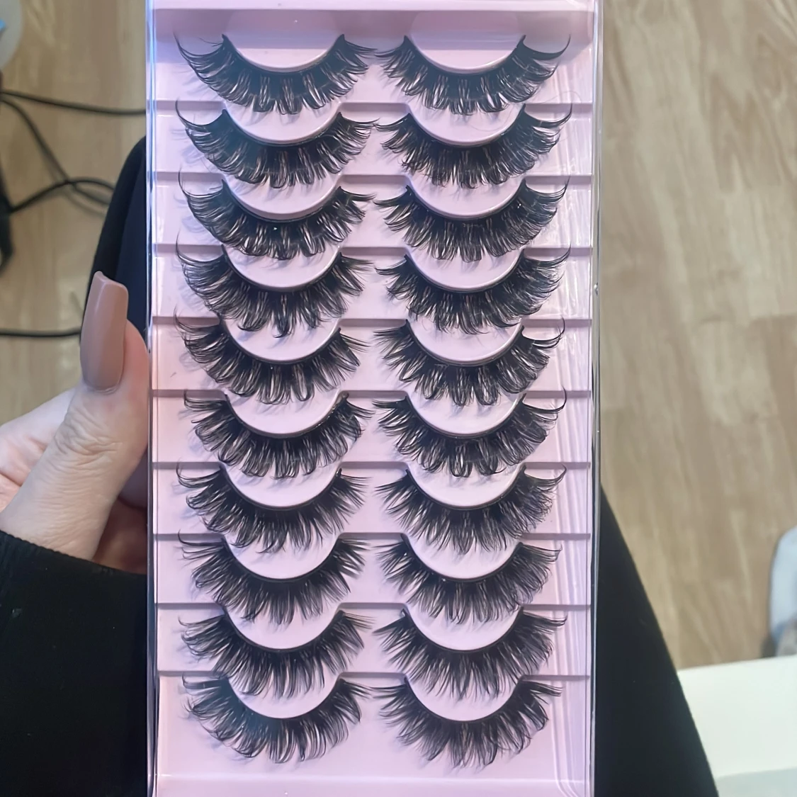 Set med lösögonfransar