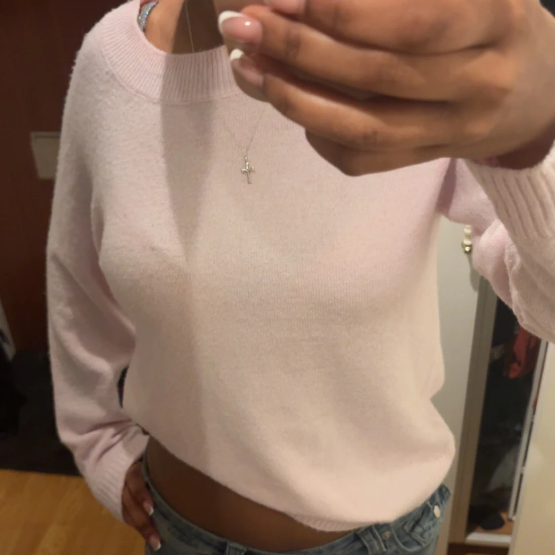 Ljusrosa stickad tröja