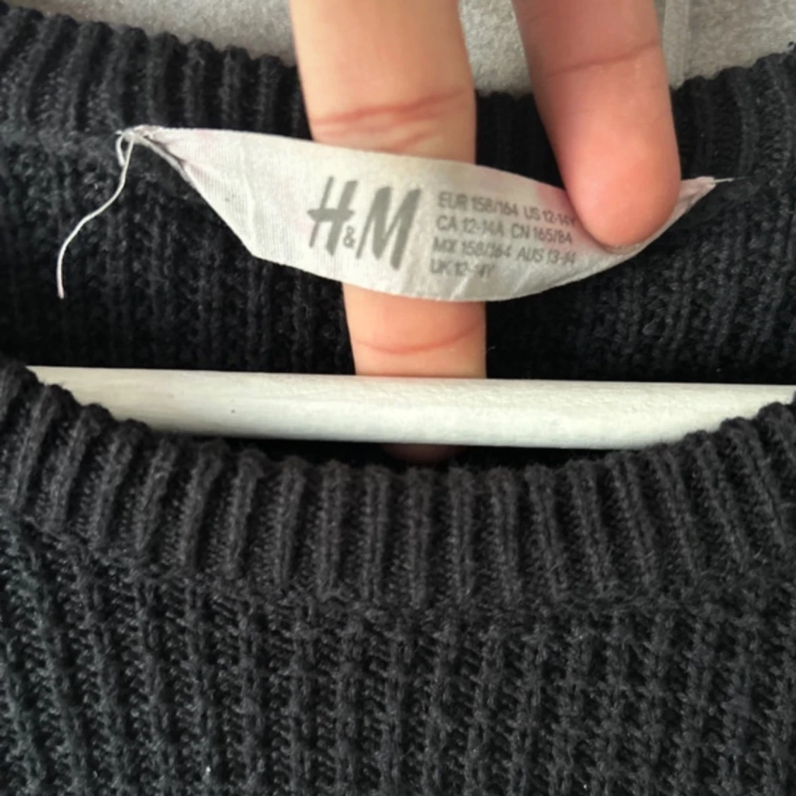 Svart stickad tröja från H&M - 3
