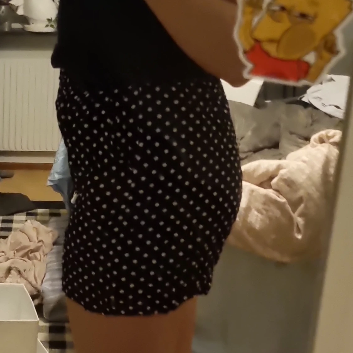 Svarta prickiga shorts från Amisu - 1