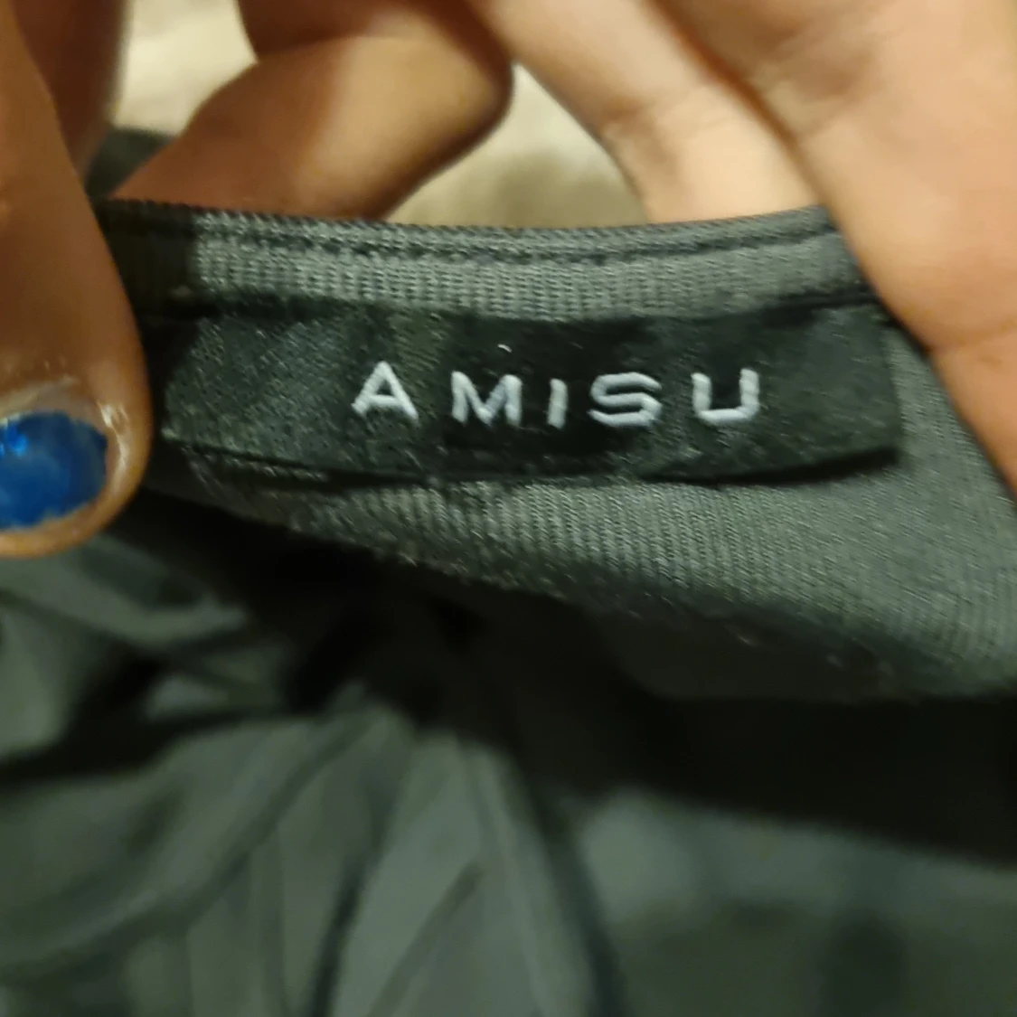 Svart långärmad tröja från Amisu storlek:s/m väldigt stretchig - 2