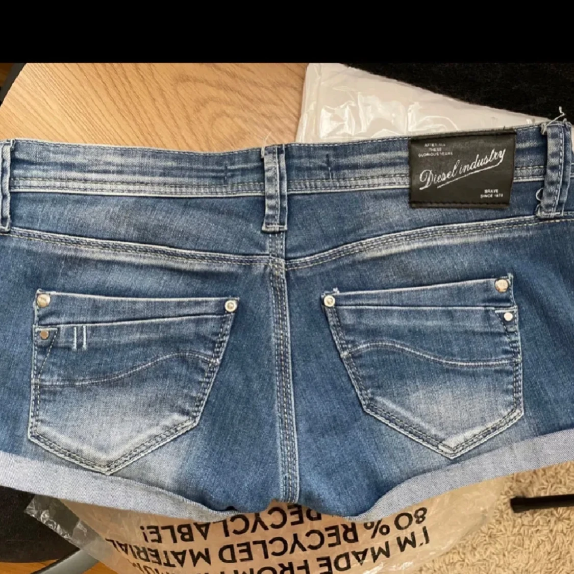 Blå jeansshorts från Diesel Industry - 1