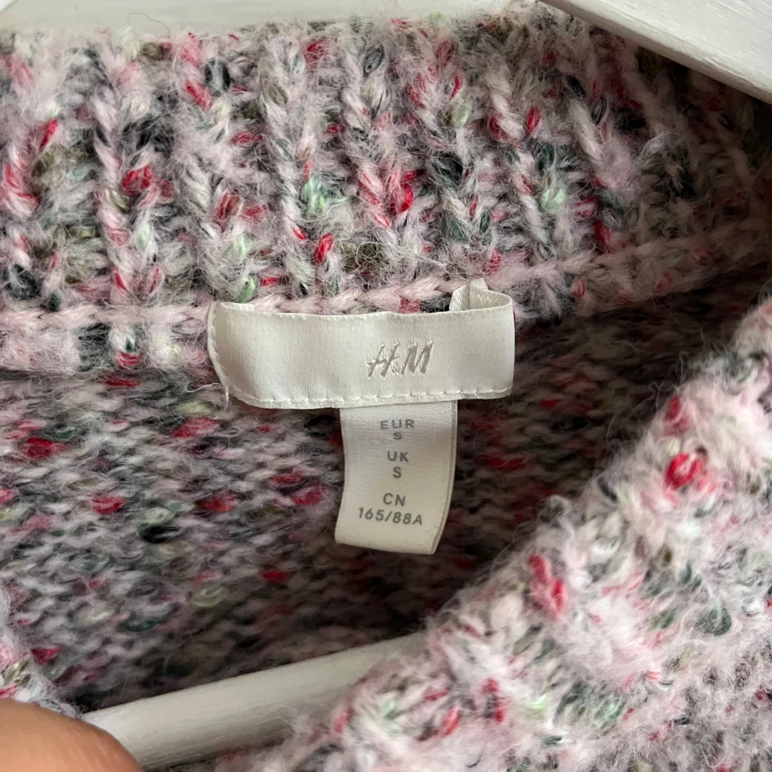 Melerad croppad stickad tröja från H&M - 3