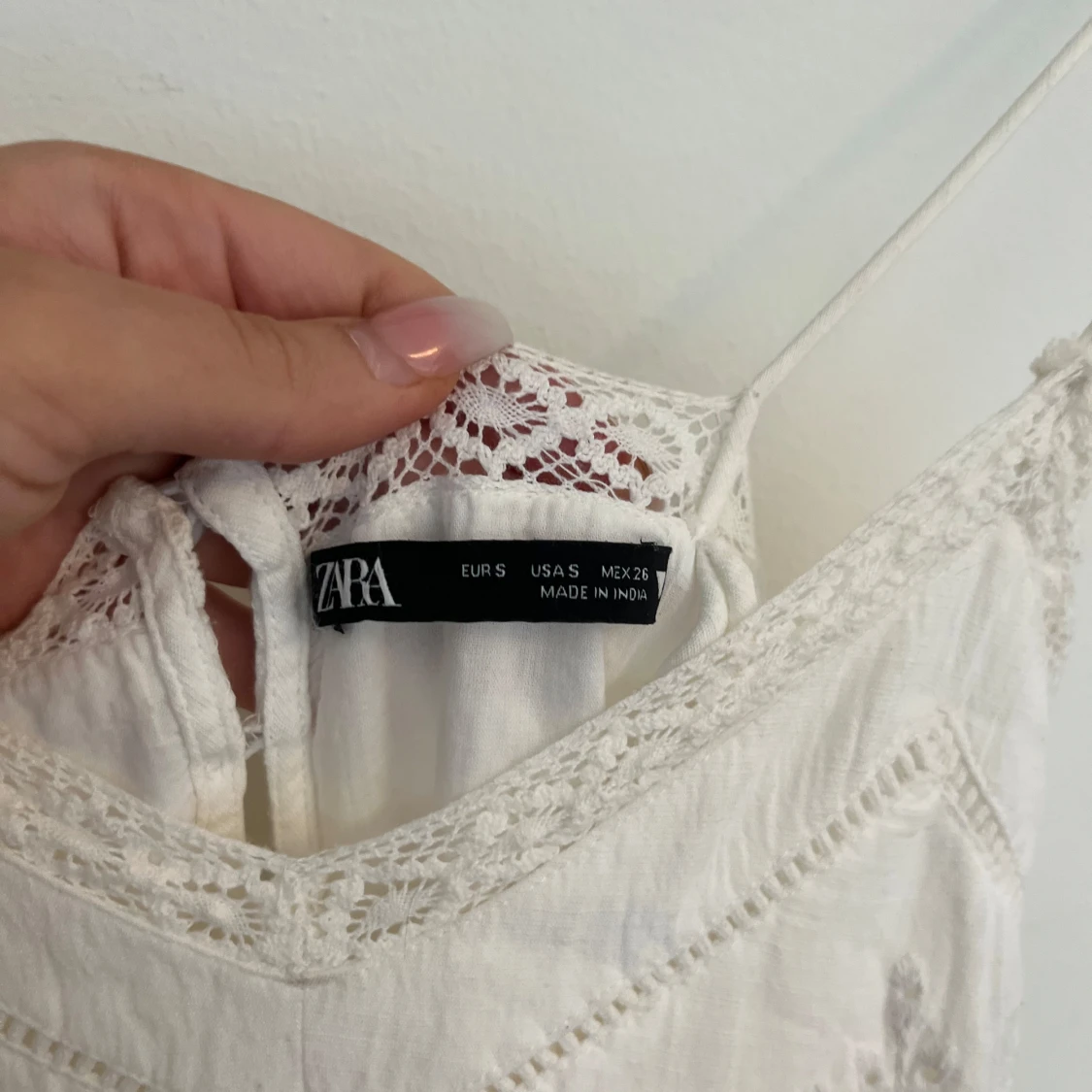 Vit klänning från Zara storlek S - 4