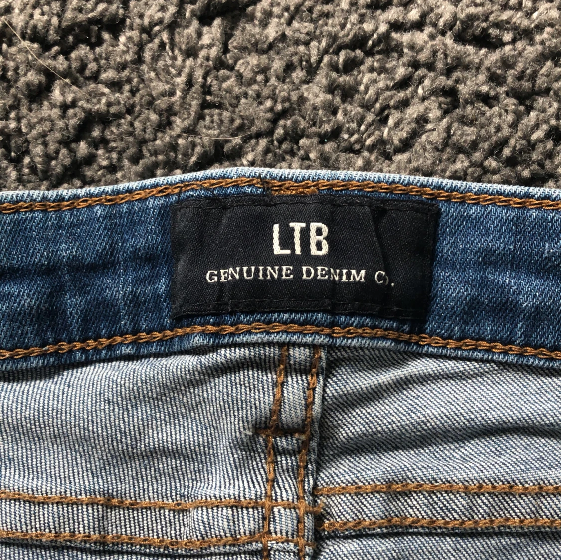 Blå jeansshorts från LTB - 4