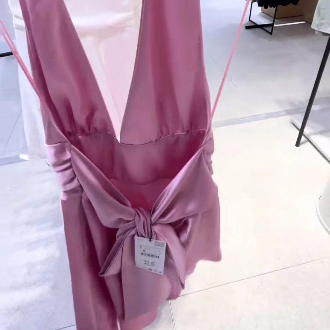 Zara satin klänning  - 2