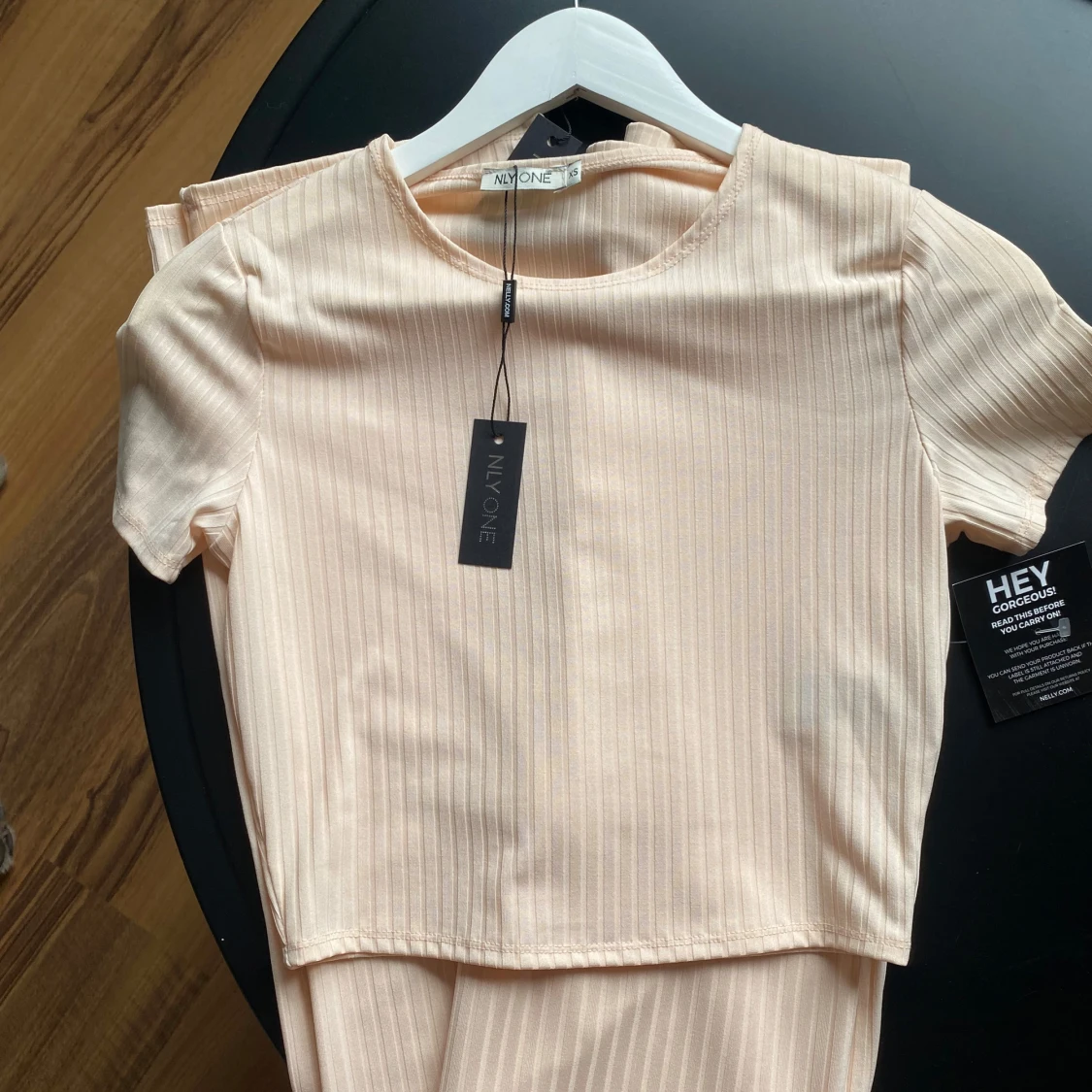 Set croptop/byxor - 2