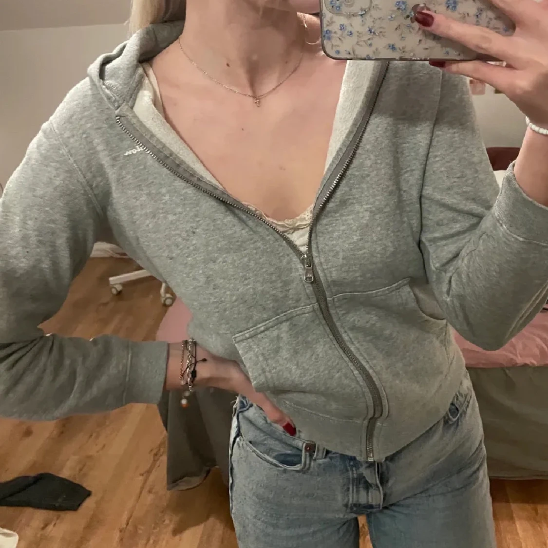 Grå zip-hoodie från Champion - 1